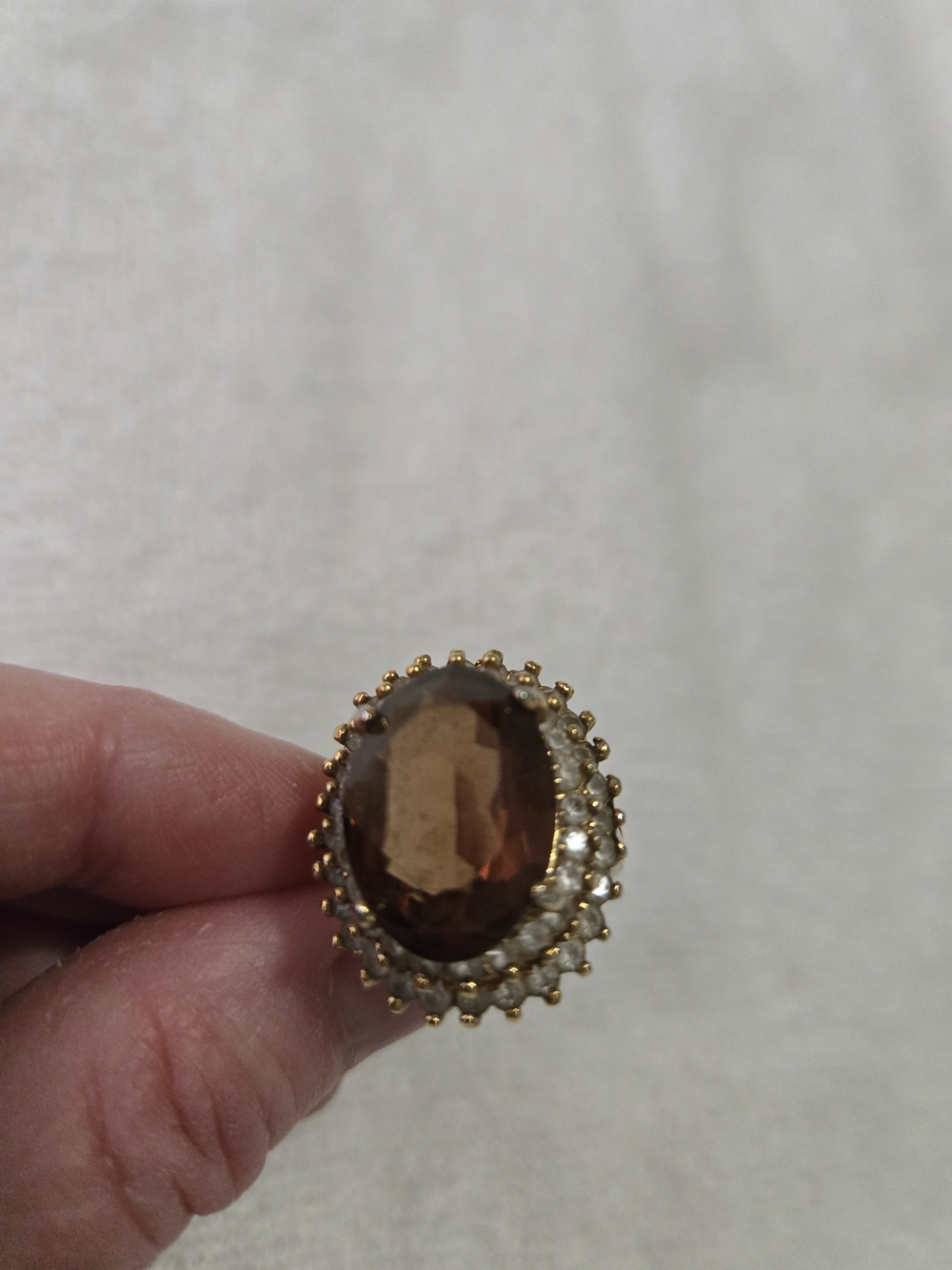 Vintage Gold-Tone Brown Oval Crystal Cocktail Ring - Brown